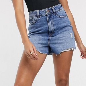 High Rise Mom Shorts 💙